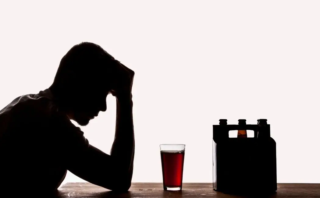 Co dzieje się z mózgiem po alkoholu?