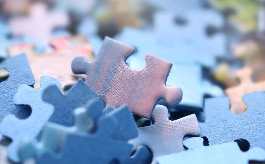 Edukacyjne zabawki dla 9-latków - gry planszowe, puzzle i układanki