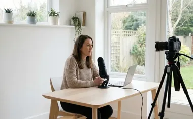 Kursy online — jak tworzyć i sprzedawać wiedzę w internecie