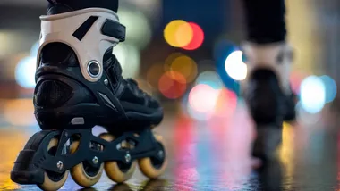 Kalbar po zmroku nabiera tempa. Night Skating wraca do Elbląga