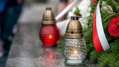 Hołd dla ofiar II wojny światowej. Uroczystość w Elblągu