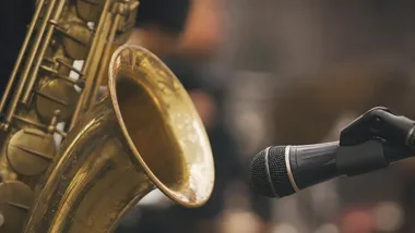Jazz, polonez i spektakl za 5 zł. Listopad w Pasłęku