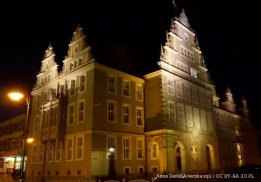 Irysy z natury przyciągnęły do PCKiA miłośników wiosennych kadrów