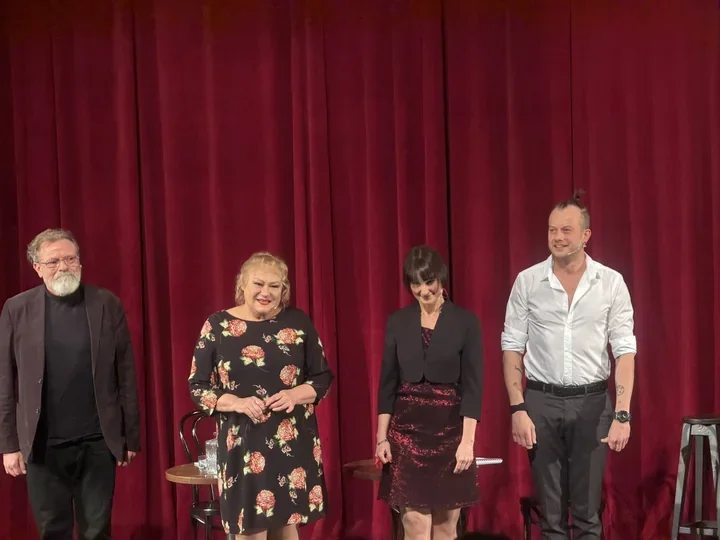 Poezja miłości zabrzmi w Bażantarni. Na scenie aktorzy elbląskiego teatru