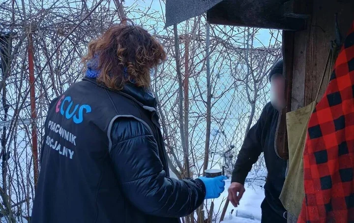 Zespół ECUS odwiedza osoby bezdomne - w Elblągu na ulicy przebywa około 15 osób