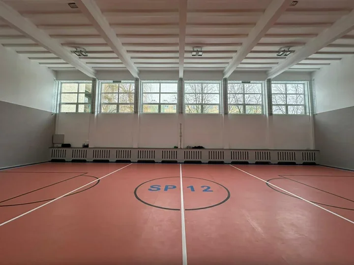 Po remoncie sala sportowa SP 12 znów służy uczniom - prace za **1 mln zł**