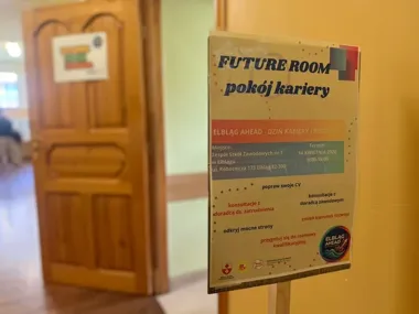 W ZSZ nr 1 w Elblągu oferty pracy przyciągnęły setki osób