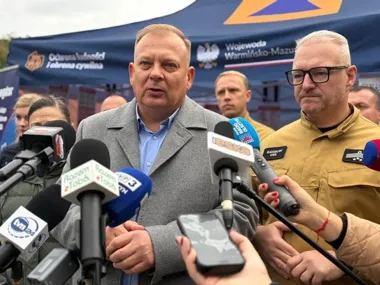 Rodzic nie powinien jechać do szkoły w czasie kryzysu. Ćwiczyli to w Elblągu