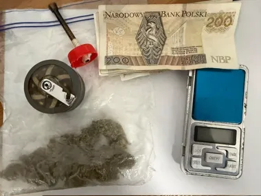 Uciekał przed policjantami w Elblągu. Miał przy sobie marihuanę