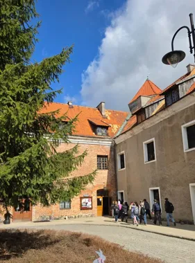 Pasłęcki pokaz „Pojedynku” zamienił szkolne ławki w wieczór pełen emocji